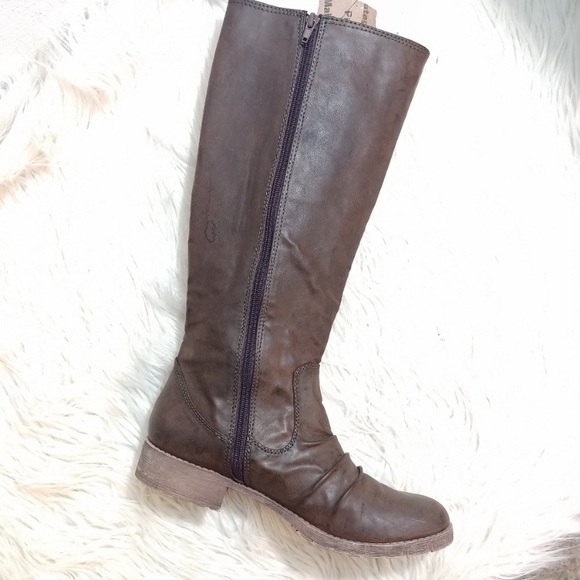 Mia Girl Faux Leather Boots - Picture 8 of 8